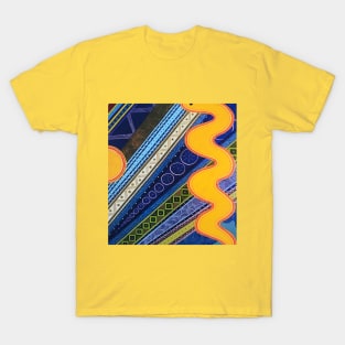 An Intricate Pattern Doodle Painting T-Shirt